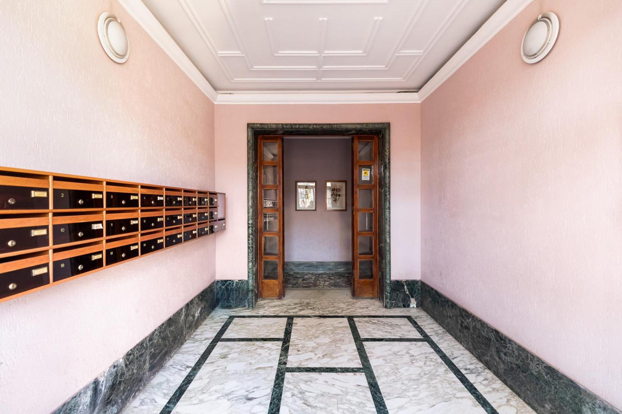 Cozy Apartment Gianicolense 3Bdr Rome Exterior photo